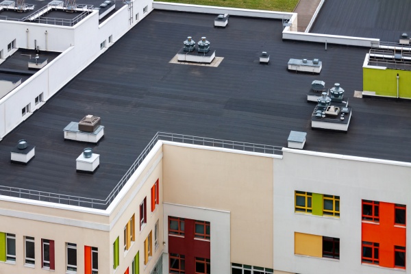 flat roof apartments - BBRoofing.com